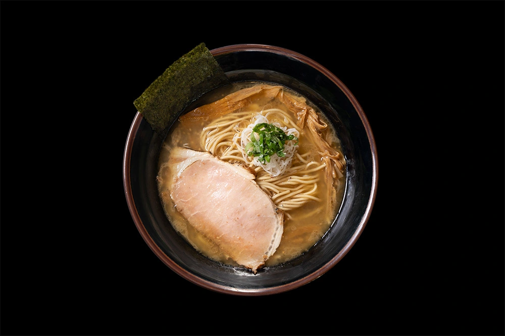 濃麺海月　鶏濃麺（醤油）